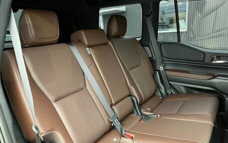 Toyota Land Cruiser Prado, 2025 год, 7 500 000 рублей, 8 фотография