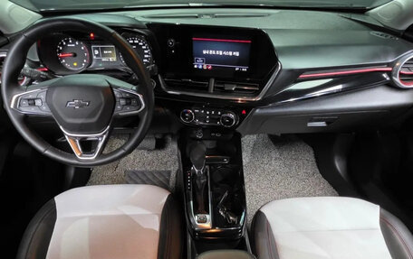 Chevrolet Trax, 2024 год, 1 648 000 рублей, 7 фотография
