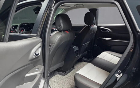 Chevrolet Trax, 2024 год, 1 648 000 рублей, 14 фотография