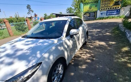 Mazda 3, 2018 год, 1 670 000 рублей, 3 фотография
