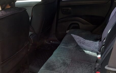 Mitsubishi Outlander III рестайлинг 3, 2012 год, 1 150 000 рублей, 9 фотография