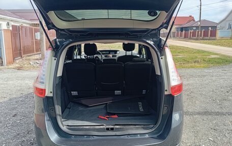 Renault Scenic III, 2010 год, 680 000 рублей, 8 фотография