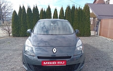 Renault Scenic III, 2010 год, 680 000 рублей, 3 фотография