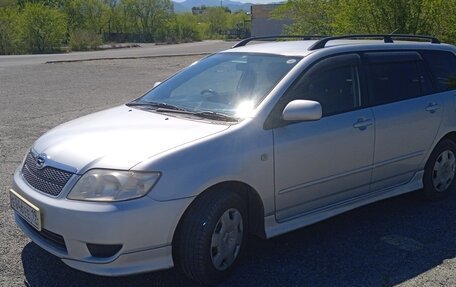 Toyota Corolla, 2005 год, 850 000 рублей, 3 фотография