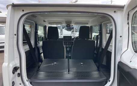 Suzuki Jimny, 2023 год, 1 559 000 рублей, 14 фотография