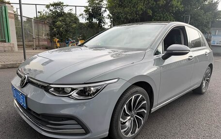 Volkswagen Golf VIII, 2022 год, 1 510 000 рублей, 2 фотография