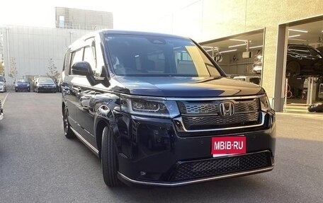 Honda Stepwgn, 2023 год, 2 220 002 рублей, 1 фотография
