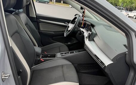 Volkswagen Golf VIII, 2022 год, 1 510 000 рублей, 8 фотография