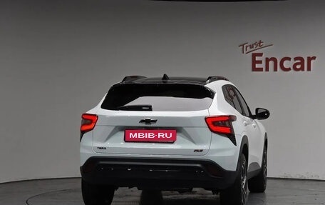 Chevrolet Trax, 2024 год, 1 689 000 рублей, 4 фотография