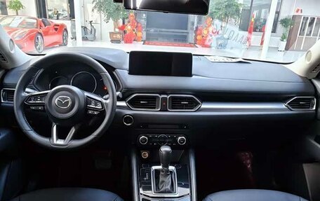 Mazda CX-5 II, 2023 год, 2 019 000 рублей, 8 фотография