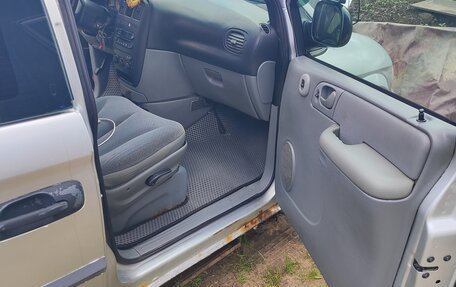 Dodge Caravan IV, 2004 год, 320 000 рублей, 11 фотография