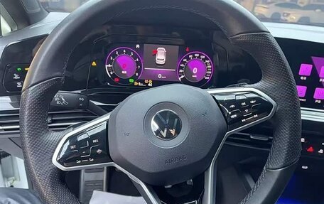 Volkswagen Golf VIII, 2023 год, 1 458 000 рублей, 11 фотография