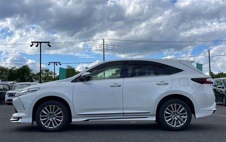 Toyota Harrier, 2019 год, 1 900 000 рублей, 5 фотография