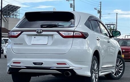 Toyota Harrier, 2019 год, 1 900 000 рублей, 8 фотография