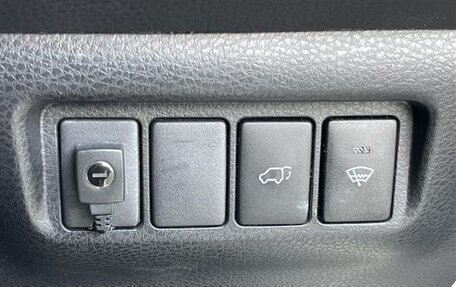 Toyota Harrier, 2019 год, 1 900 000 рублей, 29 фотография