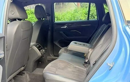 Volkswagen Tiguan, 2025 год, 4 200 000 рублей, 5 фотография
