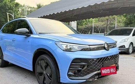 Volkswagen Tiguan, 2025 год, 4 200 000 рублей, 3 фотография