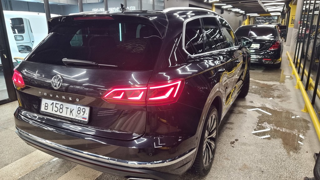 Volkswagen Touareg III, 2019 год, 5 990 000 рублей, 2 фотография