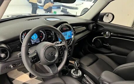 MINI Hatch, 2022 год, 1 780 005 рублей, 11 фотография