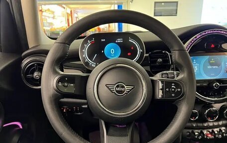 MINI Hatch, 2022 год, 1 780 005 рублей, 10 фотография