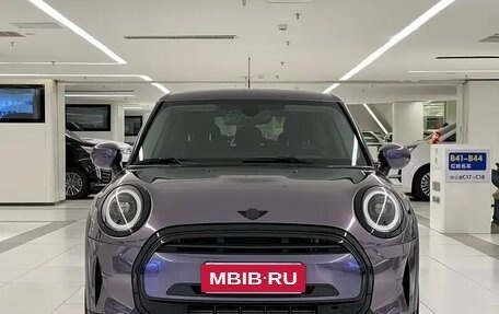 MINI Hatch, 2022 год, 1 780 005 рублей, 2 фотография