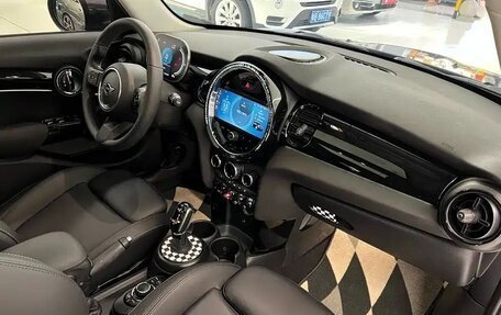 MINI Hatch, 2022 год, 1 780 005 рублей, 17 фотография