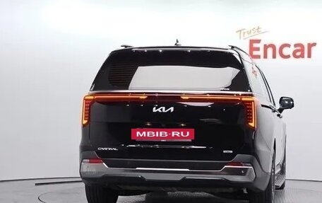 KIA Carnival, 2025 год, 5 100 000 рублей, 3 фотография