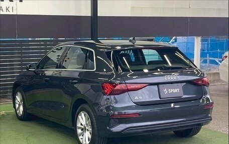 Audi A3, 2022 год, 1 200 000 рублей, 2 фотография