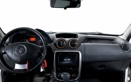 Renault Duster I рестайлинг, 2015 год, 949 000 рублей, 15 фотография