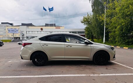 Hyundai Solaris II рестайлинг, 2018 год, 1 100 000 рублей, 7 фотография