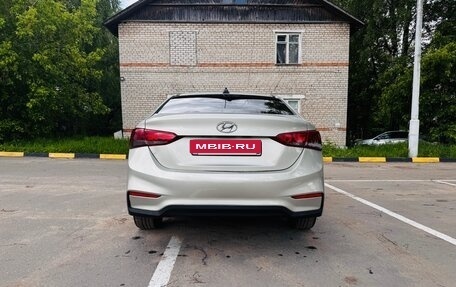 Hyundai Solaris II рестайлинг, 2018 год, 1 100 000 рублей, 10 фотография