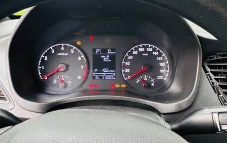 Hyundai Solaris II рестайлинг, 2018 год, 1 100 000 рублей, 14 фотография
