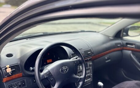 Toyota Avensis III рестайлинг, 2008 год, 870 000 рублей, 2 фотография