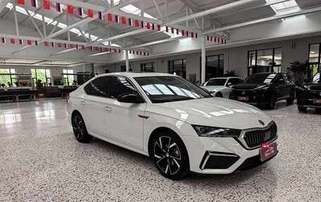 Skoda Octavia, 2022 год, 1 690 000 рублей, 3 фотография