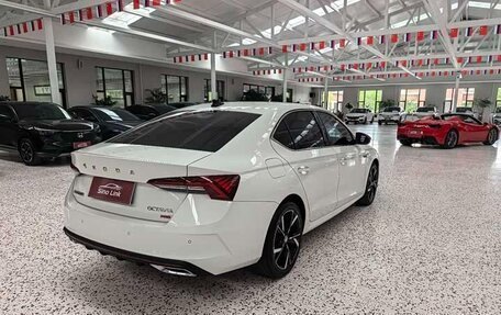 Skoda Octavia, 2022 год, 1 690 000 рублей, 7 фотография