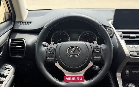 Lexus NX I, 2021 год, 2 600 000 рублей, 11 фотография