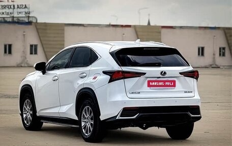 Lexus NX I, 2021 год, 2 600 000 рублей, 7 фотография