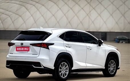 Lexus NX I, 2021 год, 2 600 000 рублей, 5 фотография