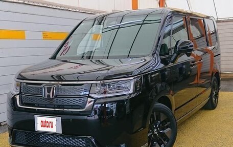Honda Stepwgn, 2023 год, 2 540 000 рублей, 2 фотография