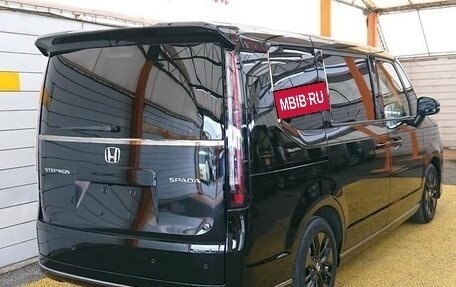 Honda Stepwgn, 2023 год, 2 540 000 рублей, 8 фотография