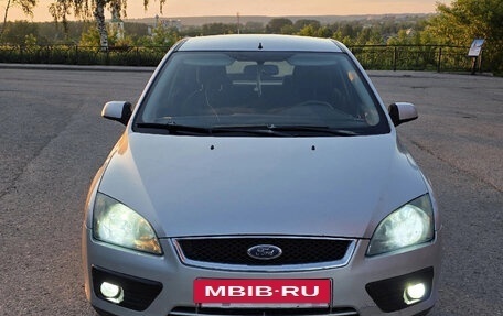 Ford Focus II рестайлинг, 2007 год, 4 фотография