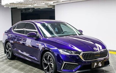 Skoda Octavia IV, 2022 год, 1 850 000 рублей, 3 фотография
