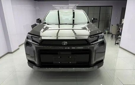 Toyota RAV4, 2025 год, 4 060 005 рублей, 2 фотография