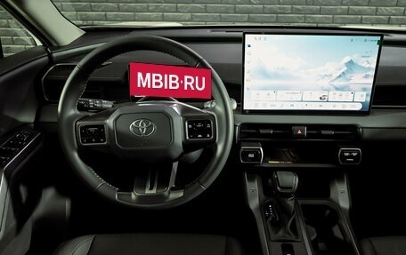 Toyota RAV4, 2026 год, 4 700 000 рублей, 16 фотография