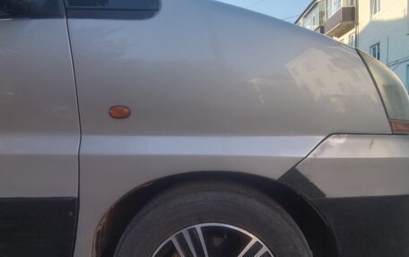 Hyundai Starex I рестайлинг, 2005 год, 645 000 рублей, 4 фотография