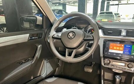 Skoda Rapid II, 2022 год, 1 290 005 рублей, 11 фотография