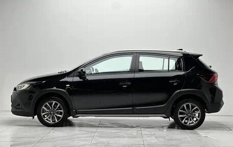 Toyota Yaris XP150 рестайлинг, 2021 год, 1 042 000 рублей, 7 фотография