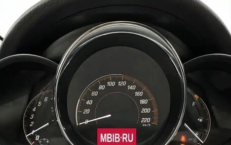 Toyota Yaris XP150 рестайлинг, 2021 год, 1 042 000 рублей, 22 фотография