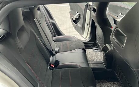 Mercedes-Benz CLA, 2019 год, 1 340 000 рублей, 16 фотография