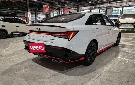 Hyundai Elantra, 2023 год, 1 550 000 рублей, 4 фотография